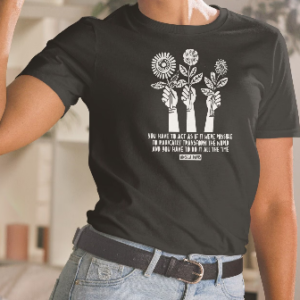 Angela Davis T-shirt, Radically Transform The World